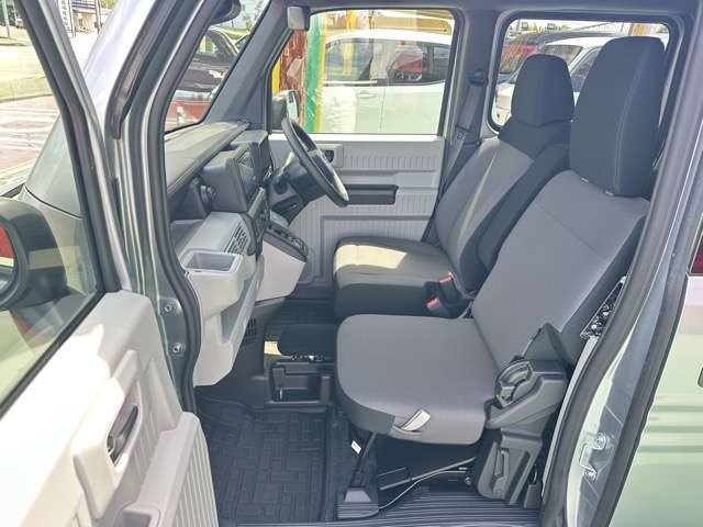 ホンダ Ｎ−ＶＡＮ　ｅ： ｅ：Ｌ４ R7年 (東海) 99