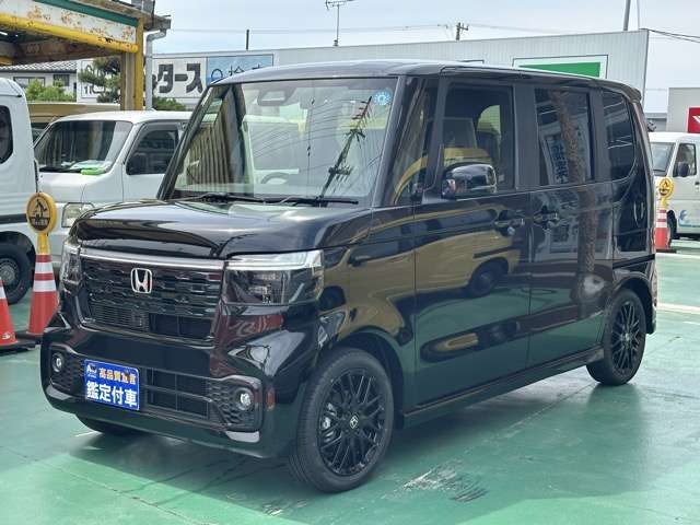 ホンダ Ｎ　ＢＯＸ カスタム ６６０ ターボ ブラック スタイル R8年 (東海) 99