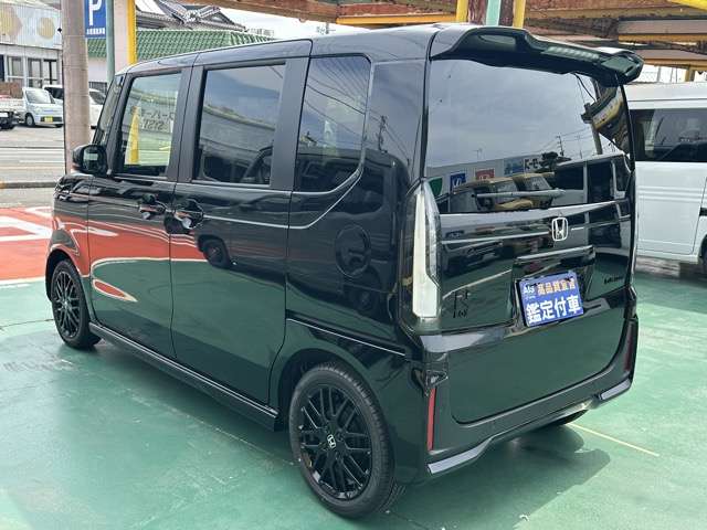 ホンダ Ｎ　ＢＯＸ カスタム ６６０ ターボ ブラック スタイル R8年 (東海) 99