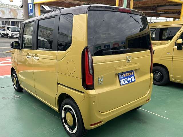 ホンダ Ｎ　ＢＯＸ ６６０ ファッションスタイル ２トーン R8年 (東海) 99