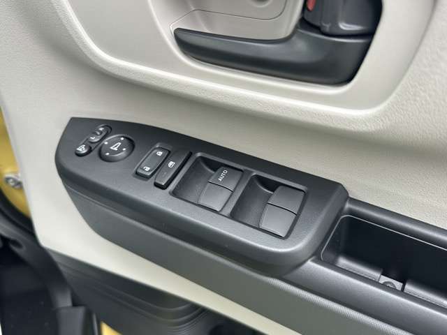 ホンダ Ｎ　ＢＯＸ ６６０ ファッションスタイル ２トーン R8年 (東海) 99
