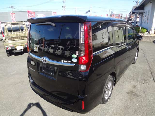 トヨタ エスクァイア ２．０ ＧＩ H27年 () 99