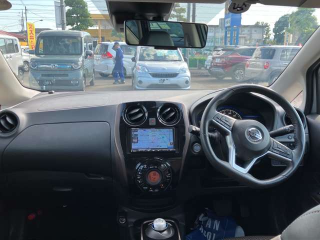 日産 ノート １．２ Ｅ－ＰＯＷＥＲ メダリスト R3年 () 99