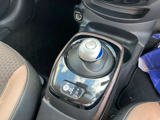 日産 ノート １．２ Ｅ－ＰＯＷＥＲ メダリスト R3年 () 99
