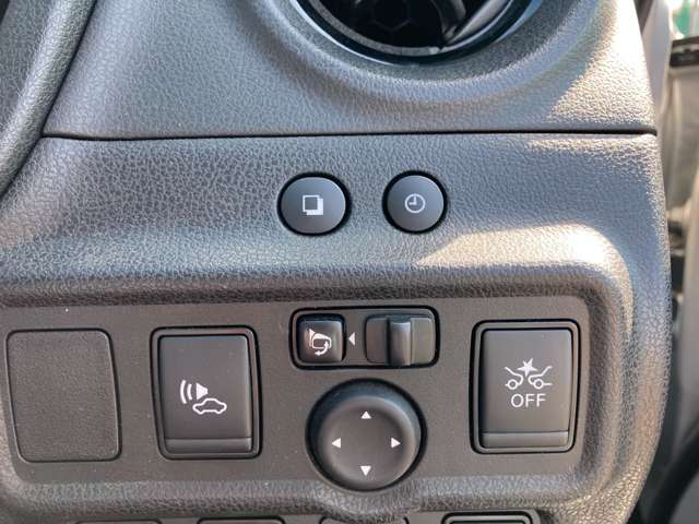 日産 ノート １．２ Ｅ－ＰＯＷＥＲ メダリスト R3年 () 99