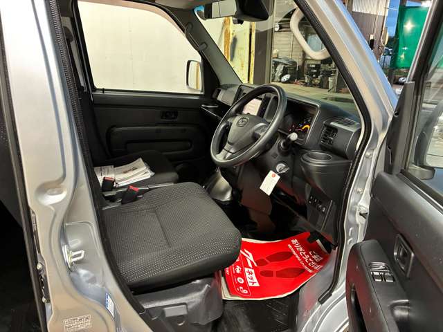 ダイハツ ハイゼットカーゴ ６６０ デラックス ＳＡＩＩＩ ハイルーフ ４ＷＤ R1年 (甲信越・北陸) 99