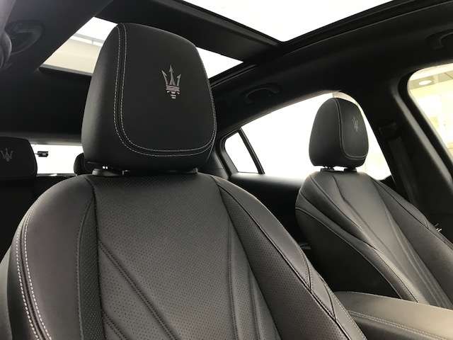 マセラティ グレカーレ ＧＴ ４ＷＤ R7年 (近畿) 99