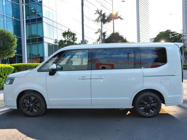 ホンダ ステップワゴン １．５ スパーダ プレミアムライン ４ＷＤ R8年 (関東) 99
