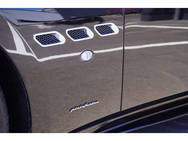 マセラティ グラントゥーリズモ スポーツ　ＭＣオートシフト H28年 (東北) 99