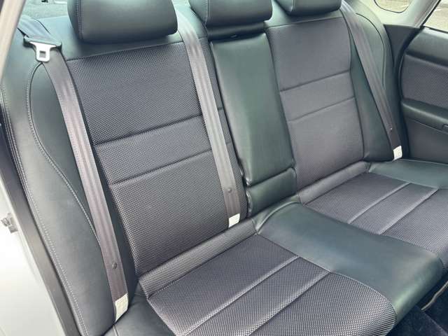 スバル レガシィＢ４ ２．０ ＲＳＫ リミテッドＩＩ ４ＷＤ H15年 (近畿) 99