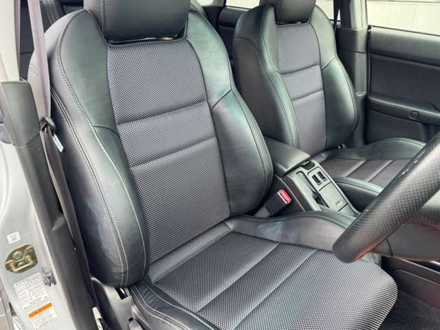 スバル レガシィＢ４ ２．０ ＲＳＫ リミテッドＩＩ ４ＷＤ H15年 (近畿) 99