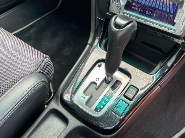 スバル レガシィＢ４ ２．０ ＲＳＫ リミテッドＩＩ ４ＷＤ H15年 (近畿) 99