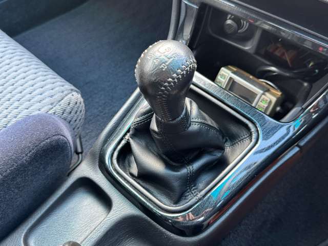 スバル レガシィＢ４ ２．０ ＲＳＫ リミテッド ４ＷＤ H15年 (近畿) 99