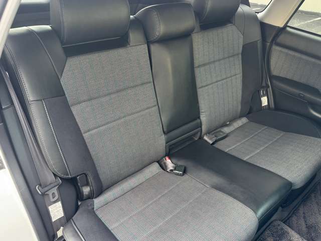 スバル レガシィツーリングワゴン ２．０ ＧＴ－Ｂ Ｅ－ＴＵＮＥ ４ＷＤ H12年 (近畿) 99