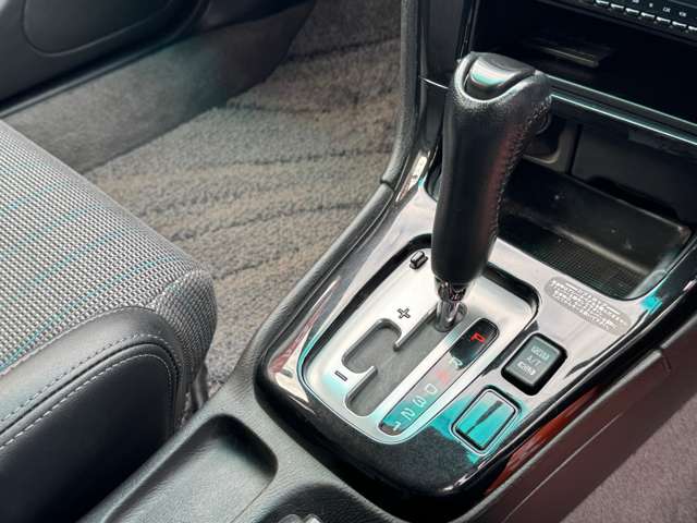 スバル レガシィツーリングワゴン ２．０ ＧＴ－Ｂ Ｅ－ＴＵＮＥ ４ＷＤ H12年 (近畿) 99
