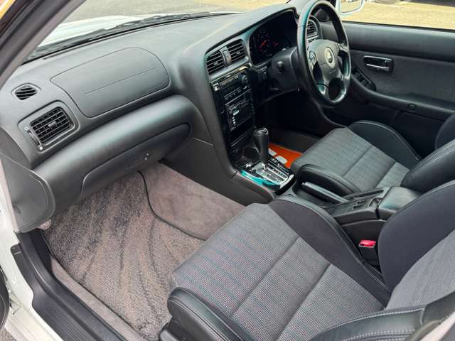 スバル レガシィツーリングワゴン ２．０ ＧＴ－Ｂ Ｅ－ＴＵＮＥ ４ＷＤ H12年 (近畿) 99