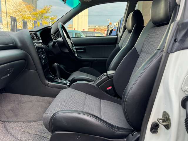 スバル レガシィツーリングワゴン ２．０ ＧＴ－Ｂ Ｅ－ＴＵＮＥ ４ＷＤ H12年 (近畿) 99