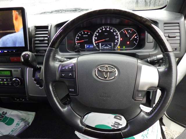 トヨタ ハイエースバン ２．８ スーパーＧＬ ダークプライムＩＩ ロングボディ ディーゼルターボ ４ＷＤ R1年 (関東) 99
