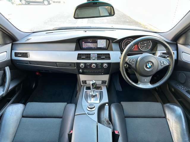 ＢＭＷ ５シリーズ ５３０ｉ　Ｍスポーツパッケージ H20年 (近畿) 99