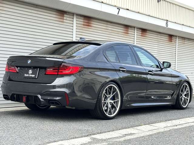 ＢＭＷ ５シリーズ ５３０ｉ　Ｍスポーツ H29年 (近畿) 99