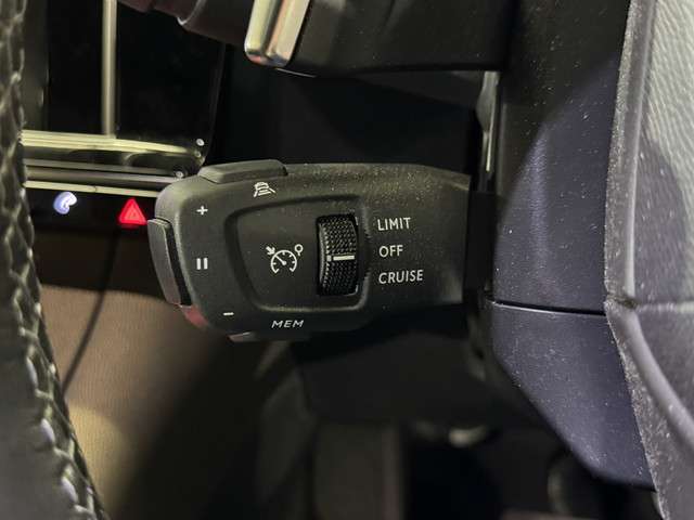 シトロエン ＤＳ７　クロスバック バスティーユ ブルーＨＤＩ ディーゼルターボ R4年 () 99