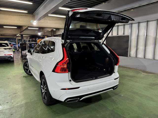 ボルボ ＸＣ６０ Ｄ４ ＡＷＤ Ｒデザイン ディーゼルターボ ４ＷＤ H30年 () 99