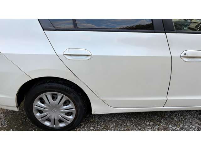 ホンダ インサイト １．３ Ｇ H21年 (関東) 99