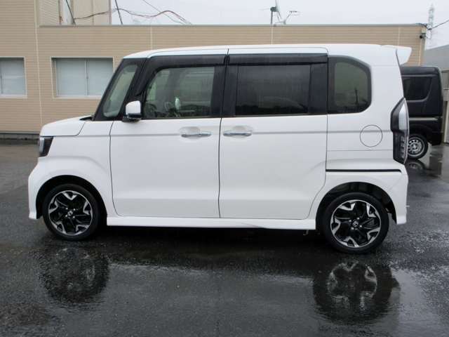 ホンダ Ｎ　ＢＯＸ カスタム ６６０ Ｇ Ｌ ターボ ホンダセンシング ４ＷＤ R1年 () 99
