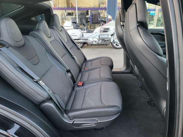 テスラ モデルＸ １００Ｄ H29年 (関東) 99
