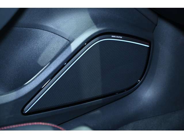 アウディ Ｓ３　スポーツバック ２．０ ４ＷＤ H30年 (関東) 99