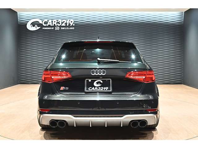 アウディ Ｓ３　スポーツバック ２．０ ４ＷＤ H30年 (関東) 99