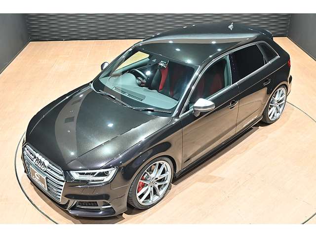アウディ Ｓ３　スポーツバック ２．０ ４ＷＤ H30年 (関東) 99