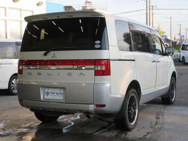 三菱 デリカ　Ｄ：５ ２．４ Ｇ パワーパッケージ ４ＷＤ H23年 () 99