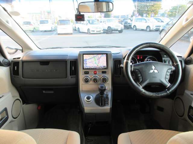 三菱 デリカ　Ｄ：５ ２．４ Ｇ パワーパッケージ ４ＷＤ H23年 () 99