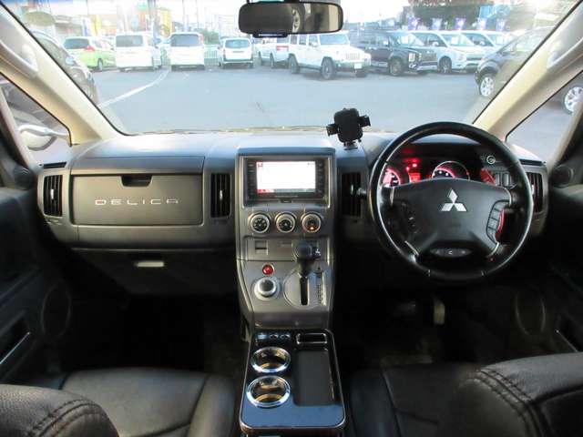 三菱 デリカ　Ｄ：５ ２．４ Ｇ ナビパッケージ ４ＷＤ H19年 () 99