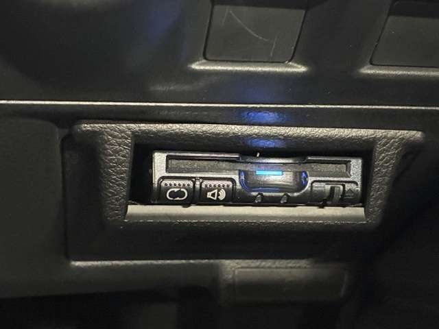 スバル フォレスター ２．０Ｉ－Ｌ アイサイト ４ＷＤ H27年 (関東) 99