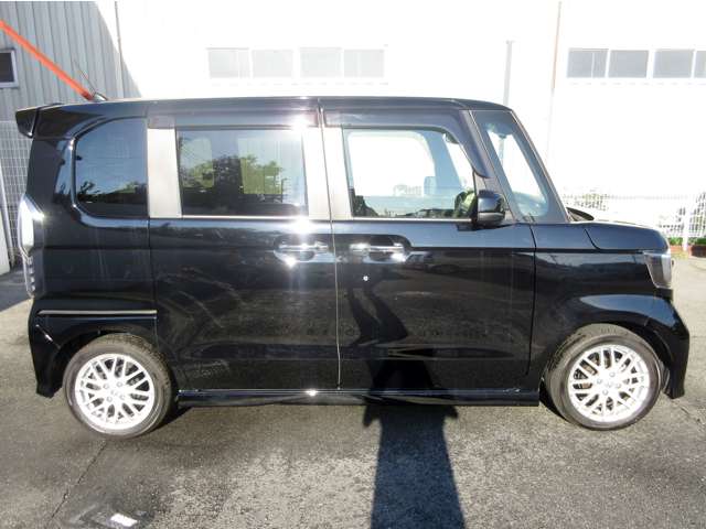 ホンダ Ｎ　ＢＯＸ カスタム ６６０ Ｌ ターボ R3年 (関東) 99
