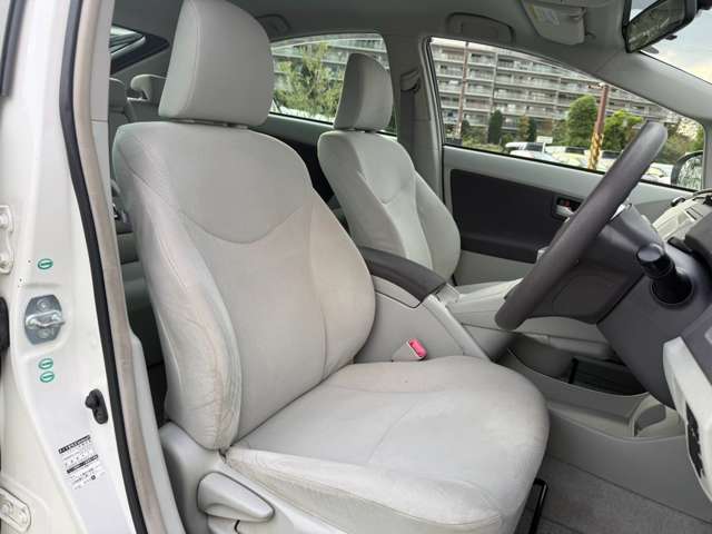 トヨタ プリウス １．８ Ｓ H22年 (近畿) 99