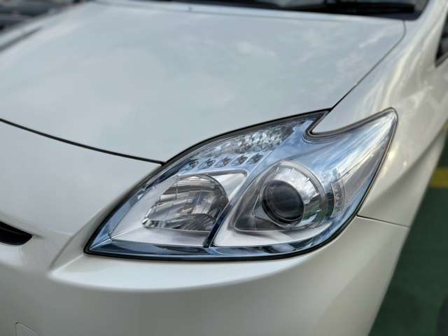 トヨタ プリウス １．８ Ｓ H22年 (近畿) 99