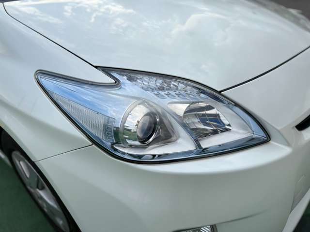 トヨタ プリウス １．８ Ｓ H22年 (近畿) 99