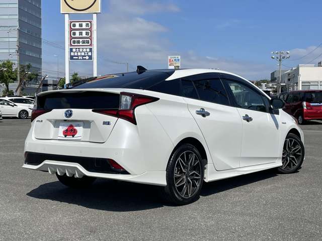 トヨタ プリウス １．８ Ｓ ツーリングセレクション R1年 () 99