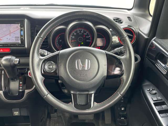 ホンダ Ｎ　ＢＯＸ ６６０ カスタムＧ Ｌパッケージ H27年 () 99