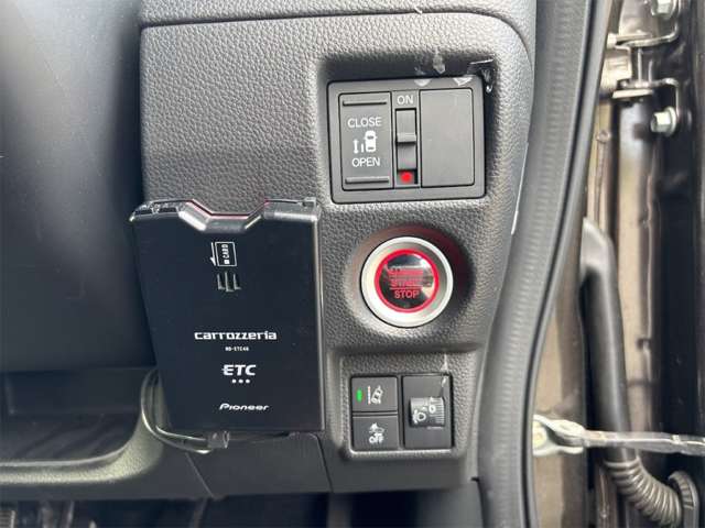 ホンダ Ｎ　ＢＯＸ カスタム ６６０ Ｌ R4年 () 99