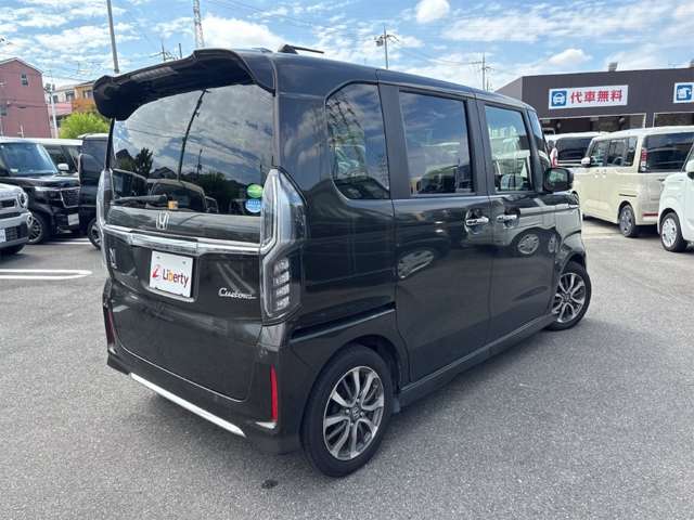 ホンダ Ｎ　ＢＯＸ カスタム ６６０ Ｌ R4年 () 99