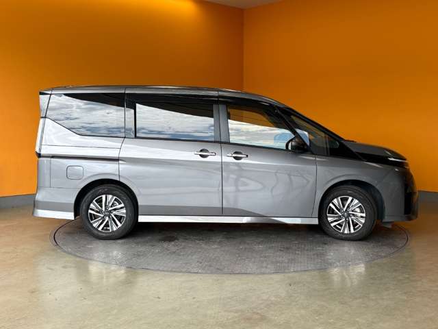 日産 セレナ ２．０ ハイウェイスターＶ R5年 () 99