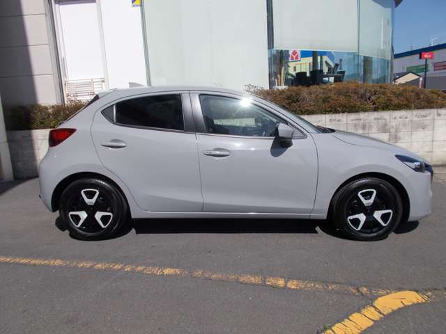 マツダ ＭＡＺＤＡ２ １．５ １５ＢＤ R5年 (中国) 99