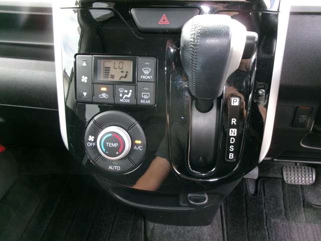 ダイハツ タント ６６０ カスタム ＲＳ スマートセレクション ＳＡ ４ＷＤ H26年 () 99