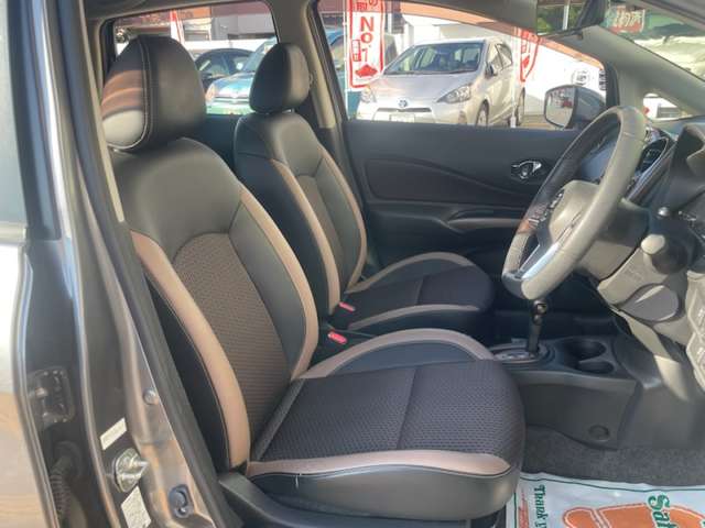 日産 ノート １．２ メダリスト H30年 (近畿) 99