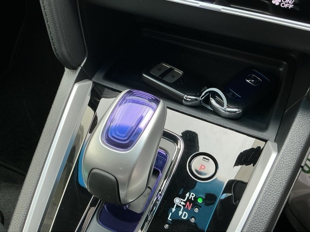 ホンダ シャトル １．５ ハイブリッド Ｚ H27年 () 99