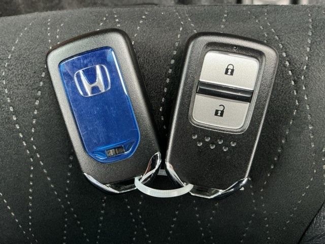 ホンダ シャトル １．５ ハイブリッド Ｚ H27年 () 99